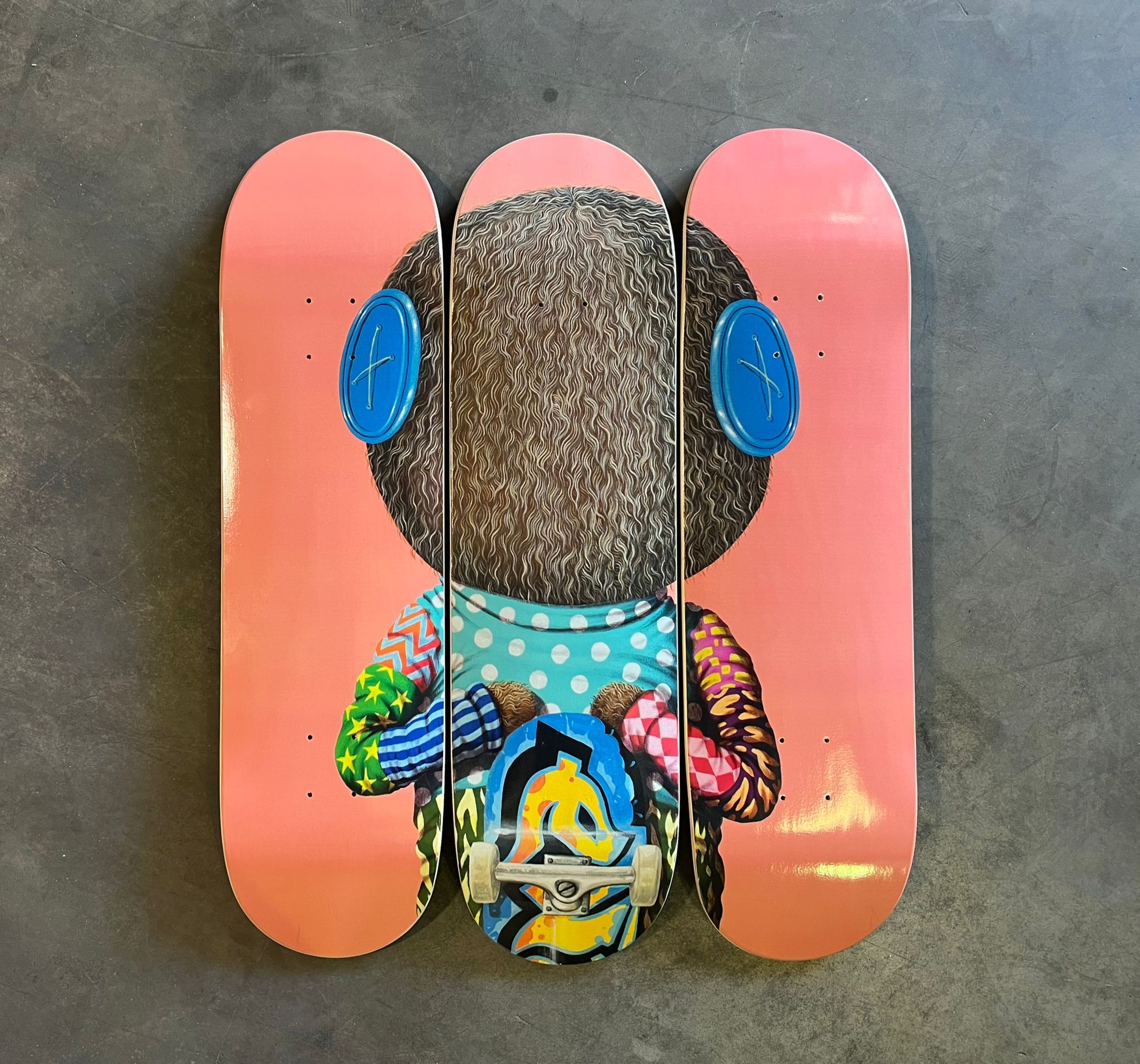 KENCUT (I Putu ADI SUANJAYA) - Pink Skate boy